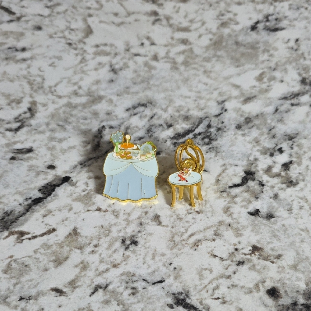 Cinderella Pin Gus & Jaq